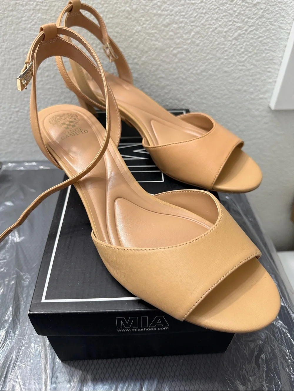 Vince Camuto Nude Tan Strappy Open-Toe Heels